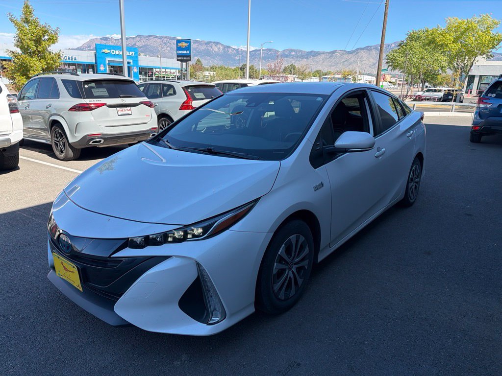 2022 Toyota Prius Prime XLE
