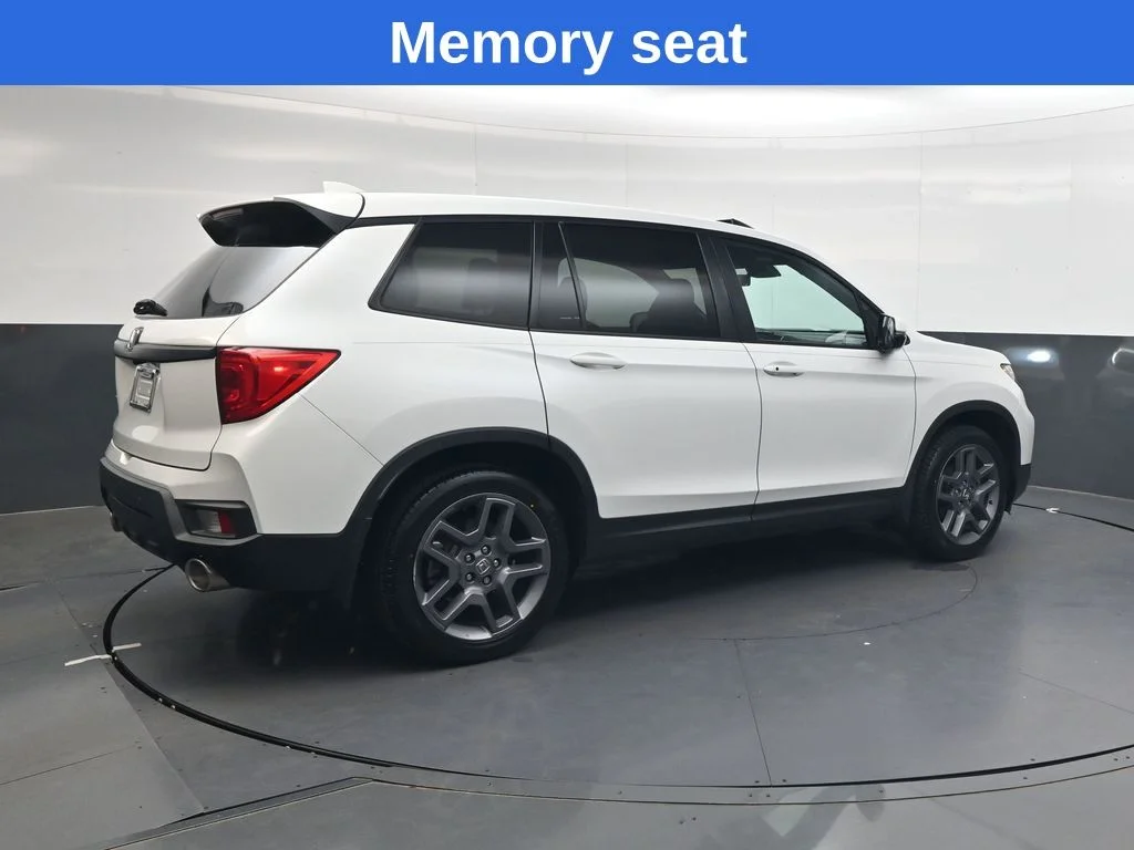 Used 2022  Honda EX-L image 4