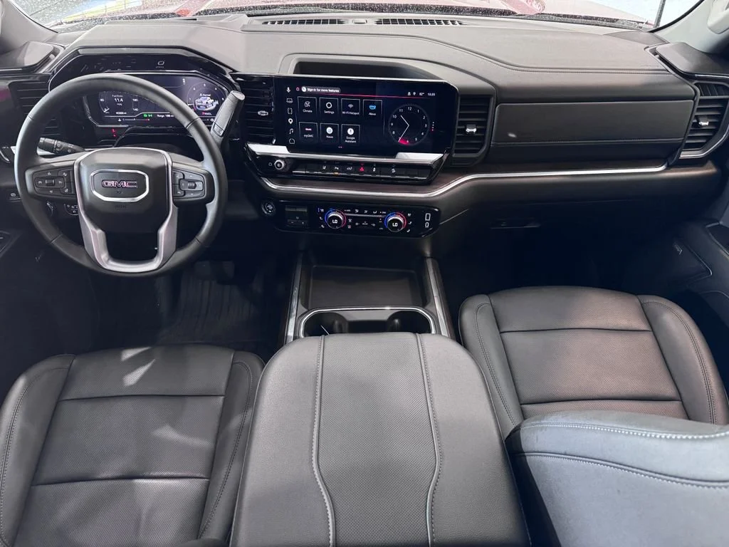 2025 GMC Sierra 2500HD SLT - Photo 14