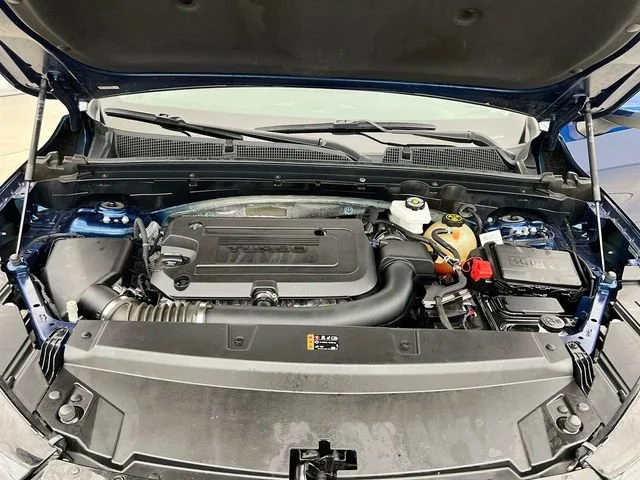 Certified Used 2023 Sapphire Metallic Buick Essence image 36