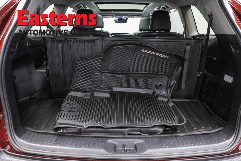 Used 2019 Red Toyota Limited Platinum image 9