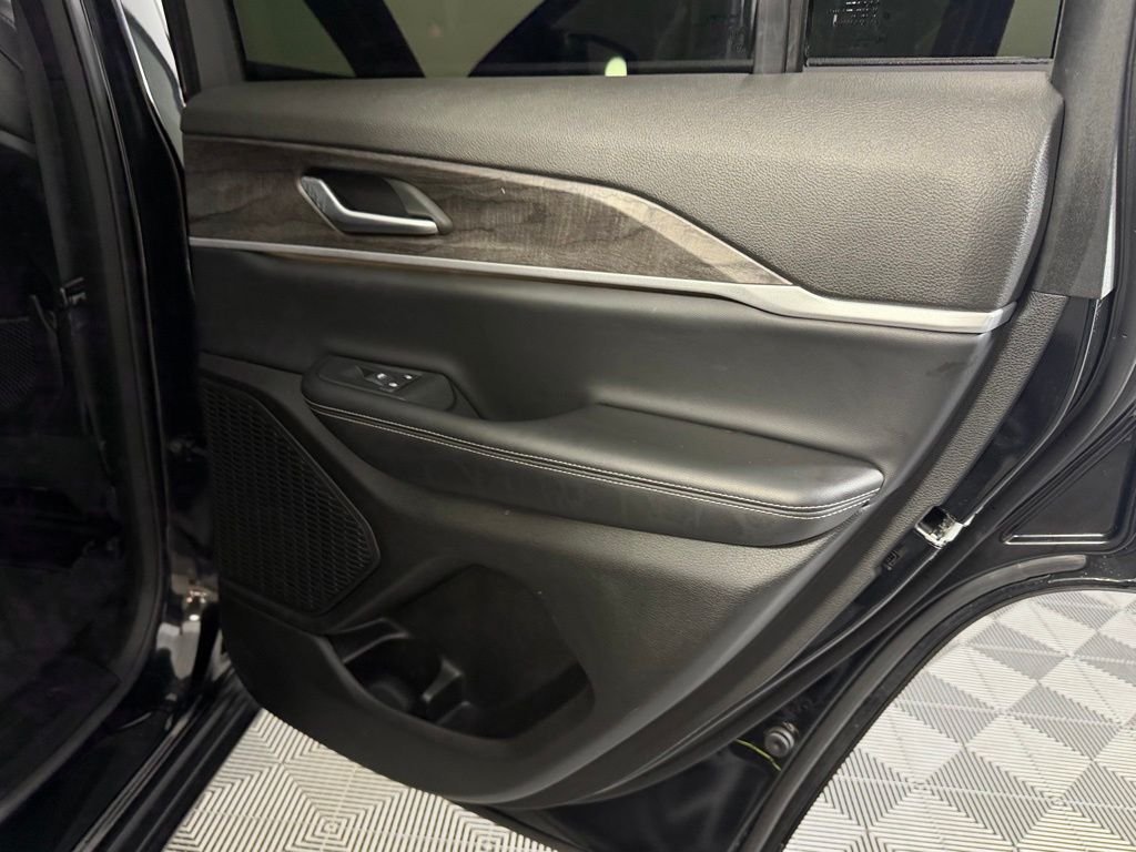 Certified Used 2024 Black Jeep Limited image 31