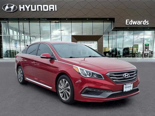 Used 2017 Red Hyundai Sport image 8