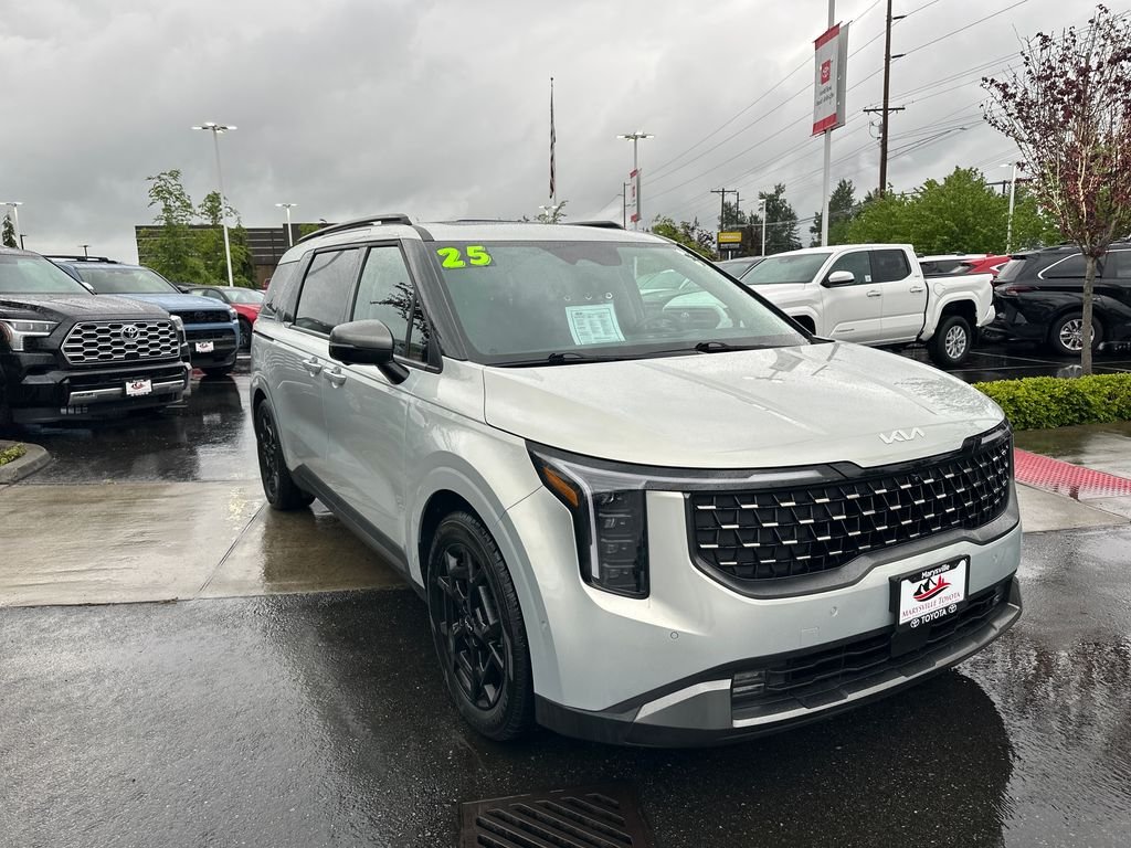 Used 2025 Ivory Kia SX Prestige image 7