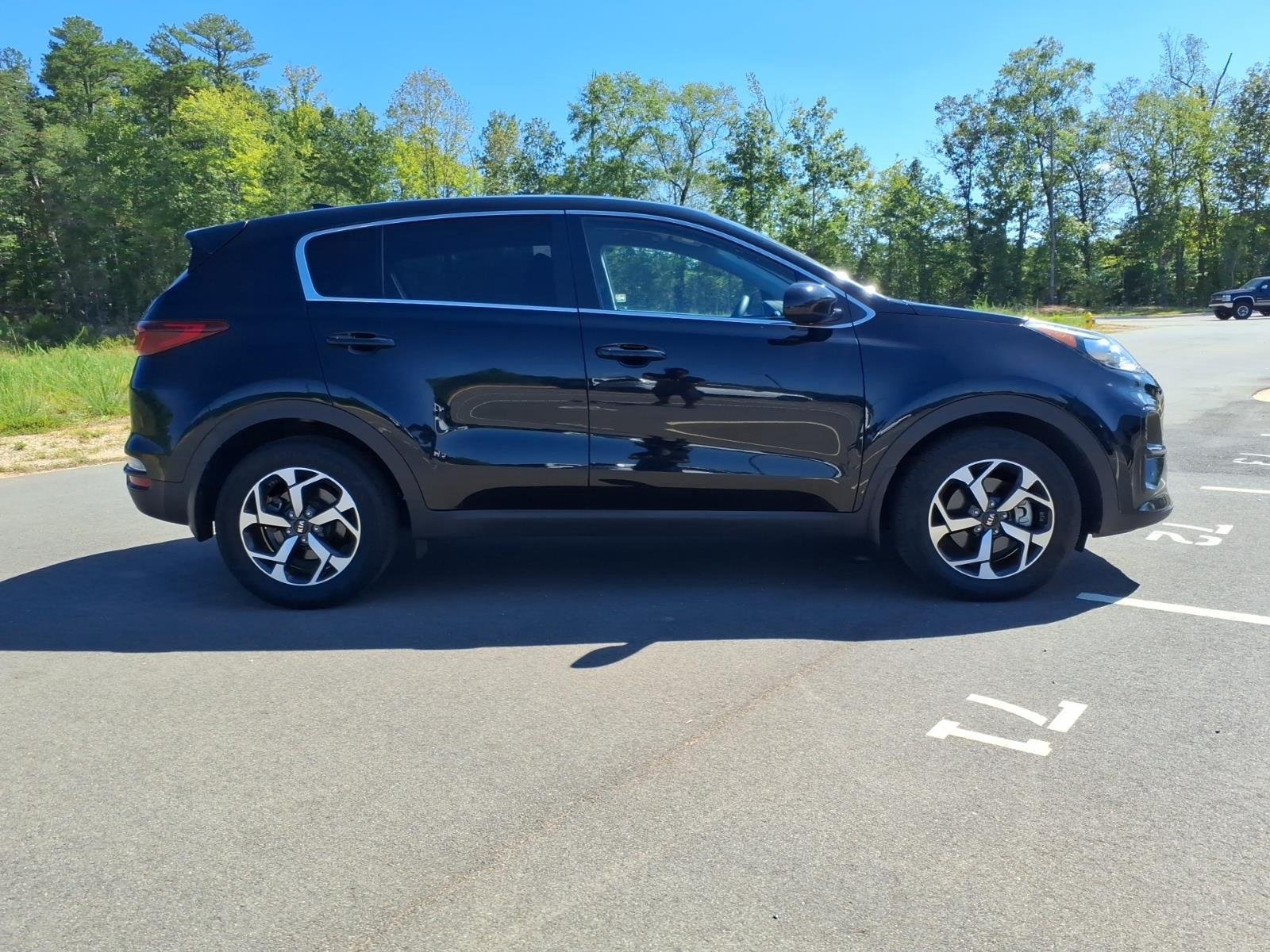 Used 2022 Black Cherry Kia LX image 10
