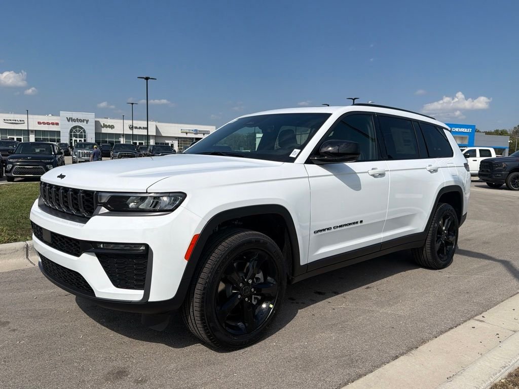 2027 Jeep Grand Cherokee L Limited