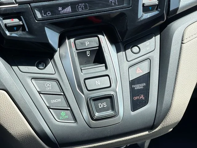 Used 2024  Honda EX-L image 23
