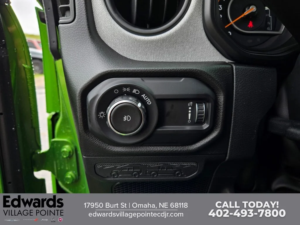 New 2026 Mojito Clearcoat Jeep Sport S image 12