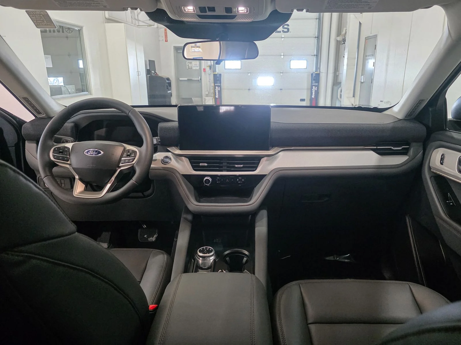New 2026 Agate Black Metallic Ford Active image 25