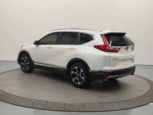 Used 2017 White Honda Touring image 5