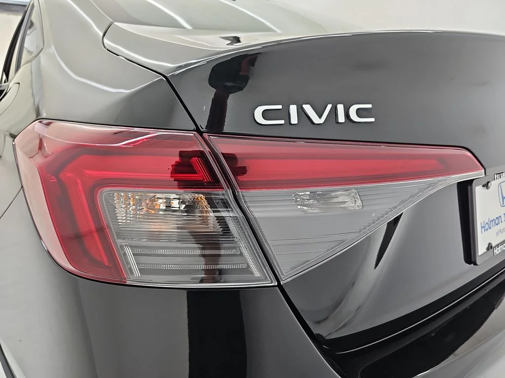 Certified Used 2025 Crystal Black Pearl Honda Sport image 39