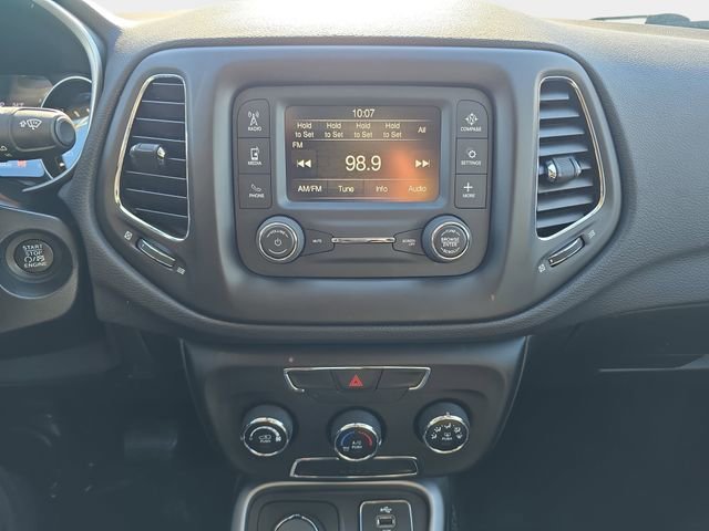 Used 2018 Gray Jeep Sport image 22
