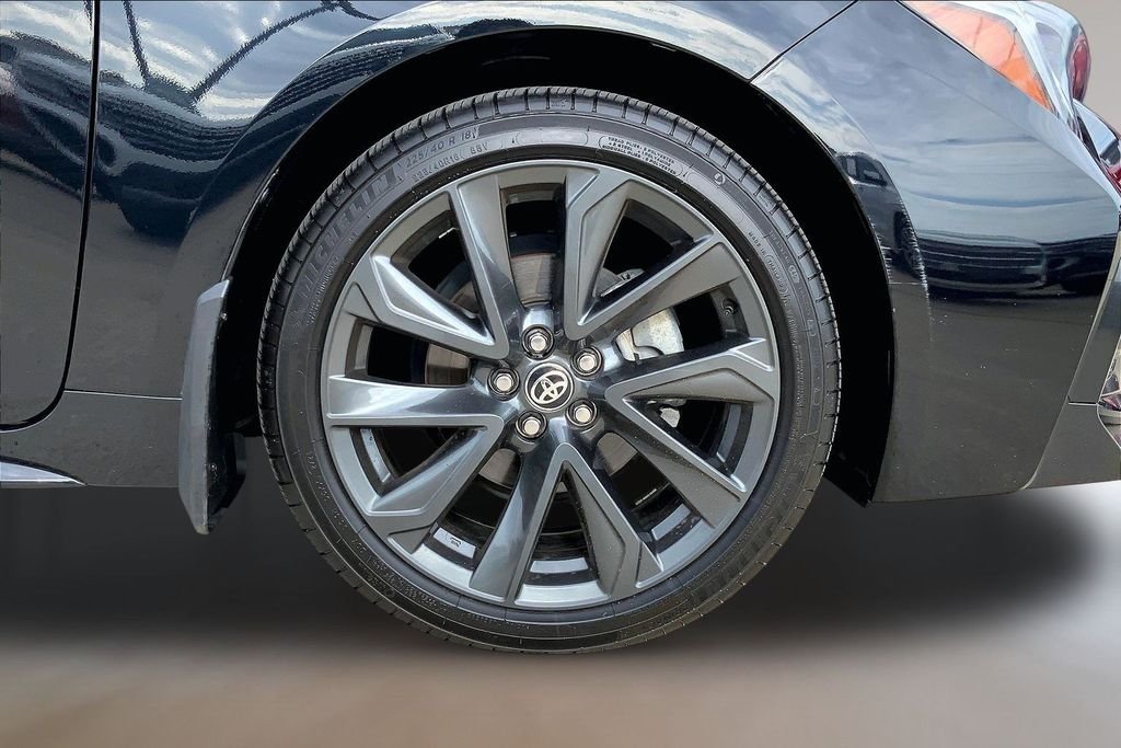 Used 2025 Midnight Black Metallic Toyota SE image 9