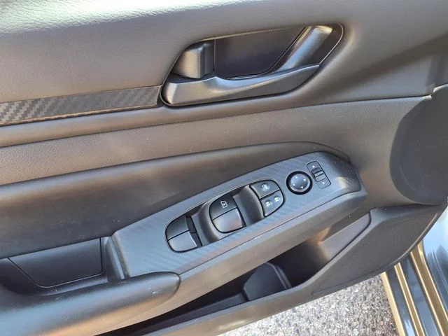 Used 2025 Gray Nissan 2.5 S image 15