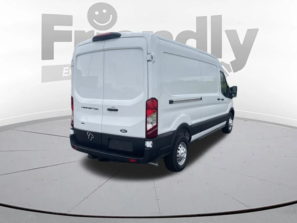 New 2026 Oxford White Ford Cargo Van image 5