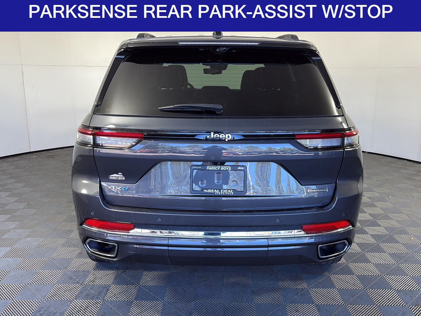 Used 2023 Baltic Gray Metallic Clearcoat Jeep Overland image 6