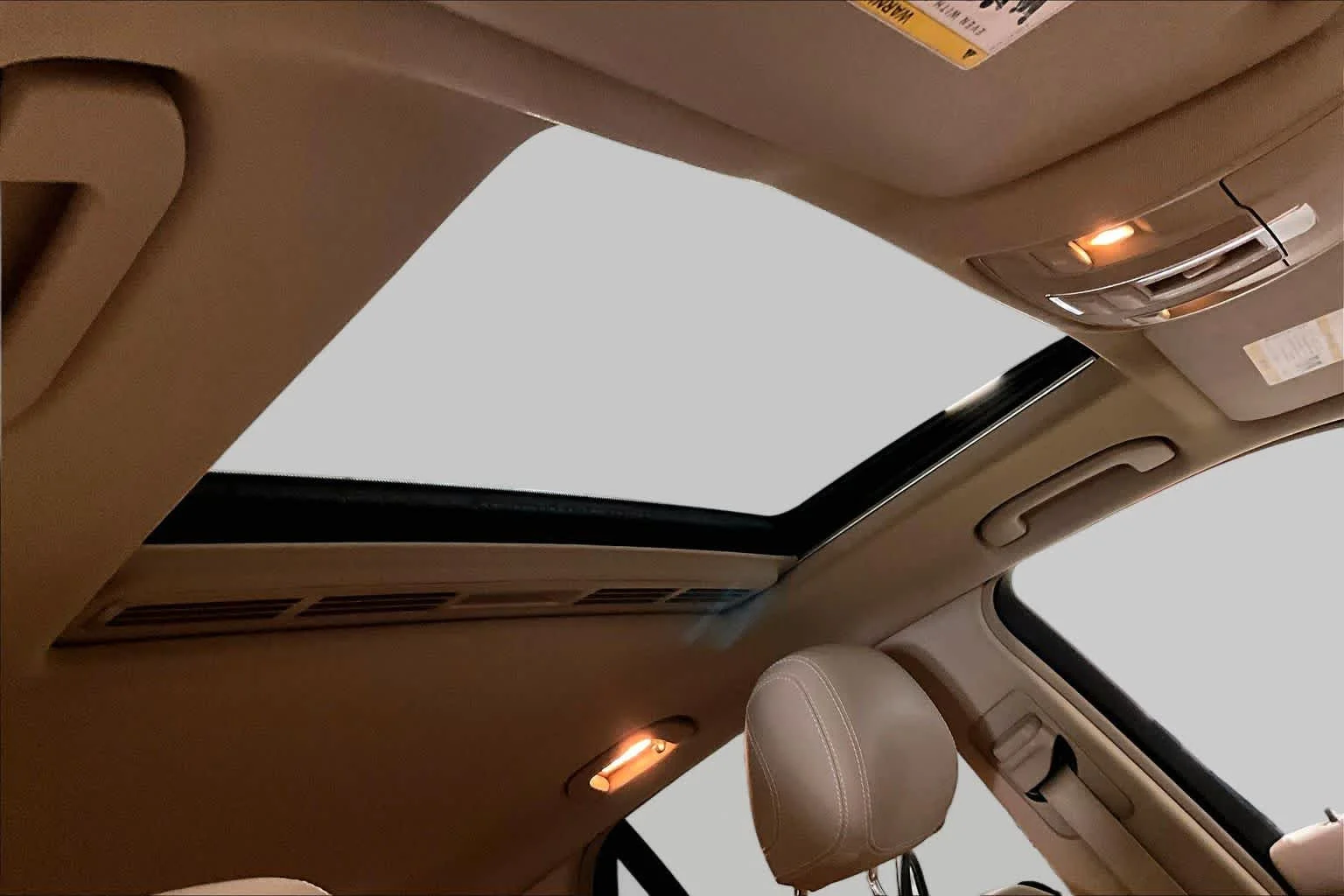 Used 2015 Polar White Mercedes-Benz ML 350 image 14