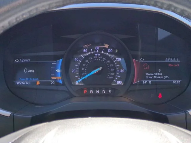 Used 2020 Blue Ford SEL image 18