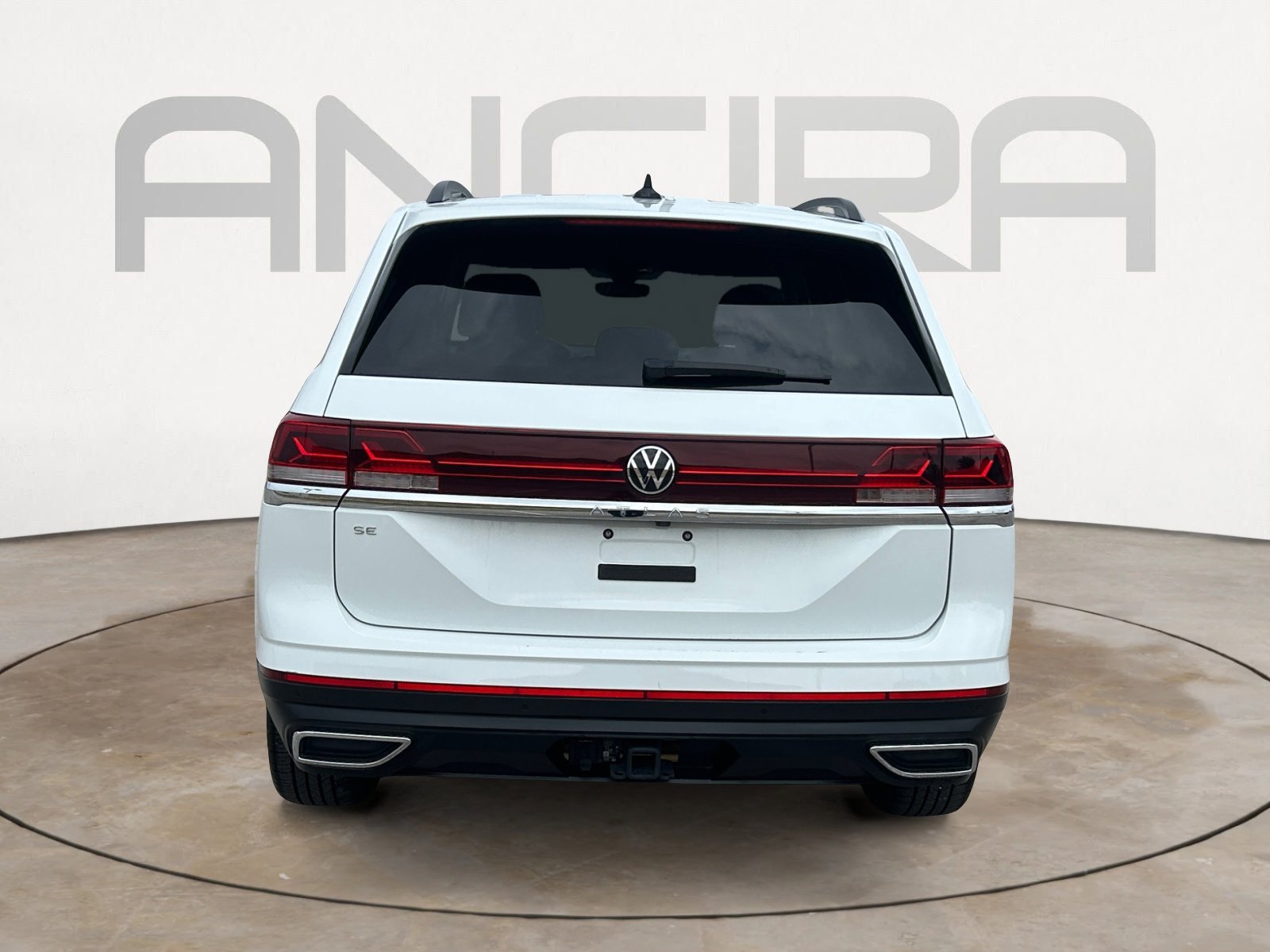 Used 2025 Pure White Volkswagen 2.0T SE w/Technology image 9