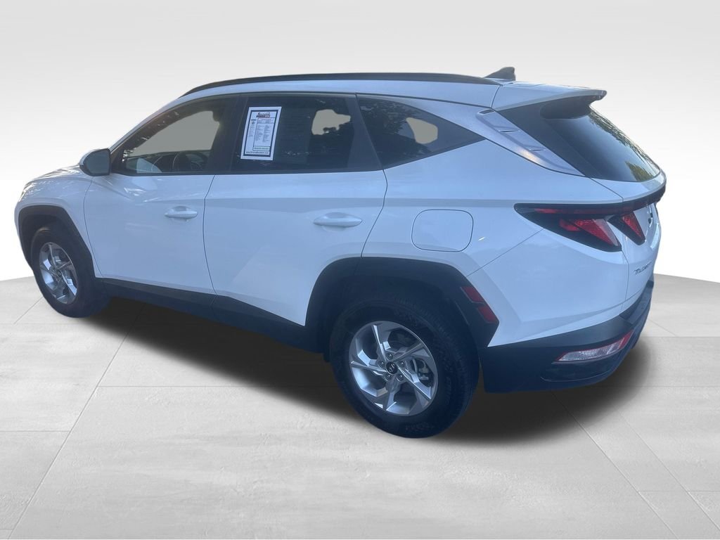 Used 2024 White Hyundai SEL image 8
