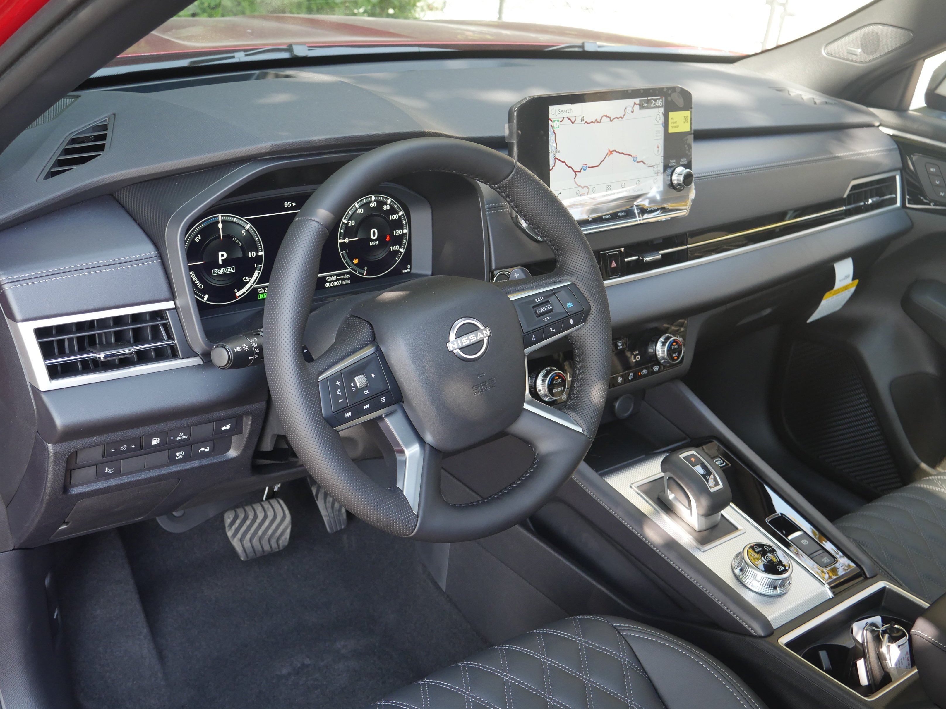 New 2026 Royal Red Nissan Platinum image 4