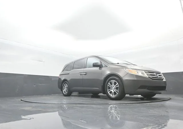 Used 2012 Polished Metal Metallic Honda EX-L image 31