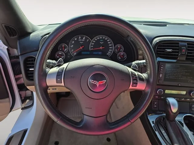 Used 2010 ARCTIC WHITE Chevrolet Z16 Grand Sport w/3LT image 12