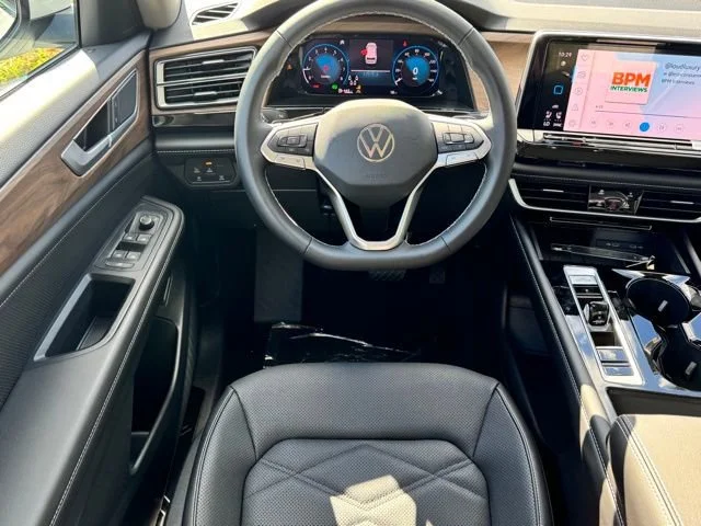 2026 Volkswagen Atlas SE w/Tech - Photo 11