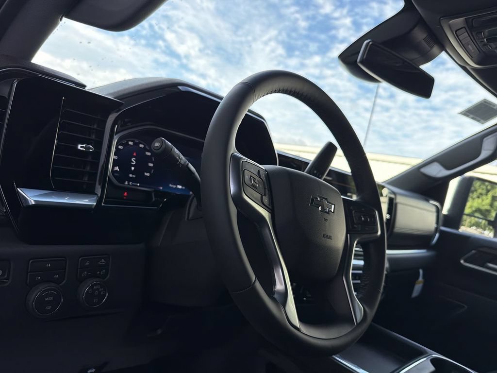 2026 Chevrolet Silverado 2500 HD LT - Photo 10
