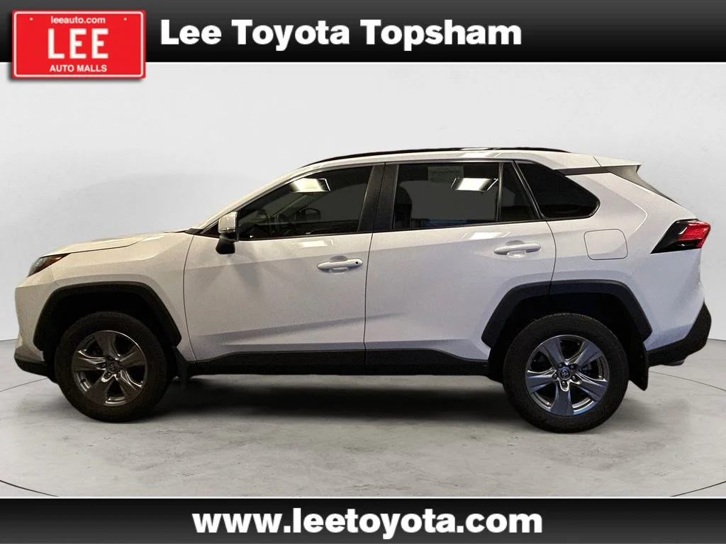 Used 2024 White Toyota XLE image 2