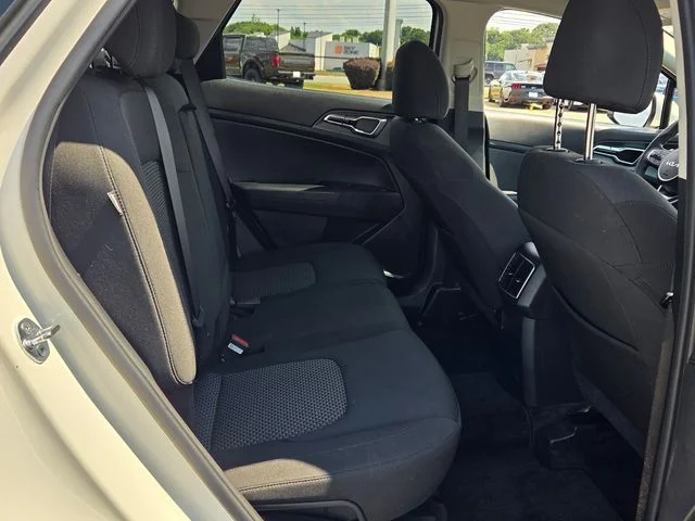 Used 2025 Snow White Pearl Kia LX image 14