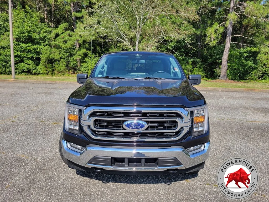 Used 2022 Black Ford XLT image 9