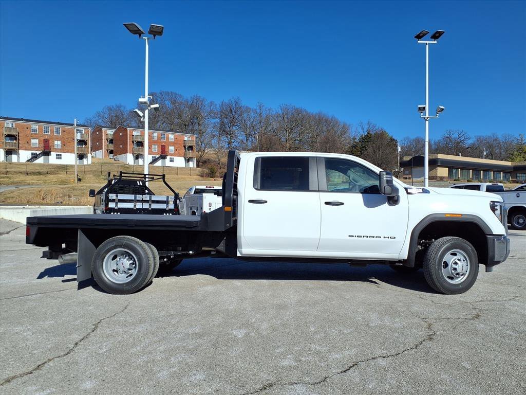 New 2026 Summit White GMC Pro image 21