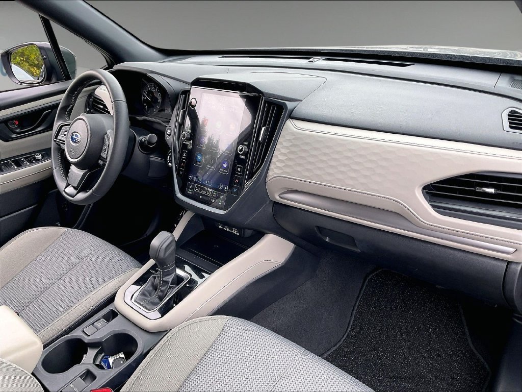 Used 2025 Gray Metallic Subaru Premium image 13