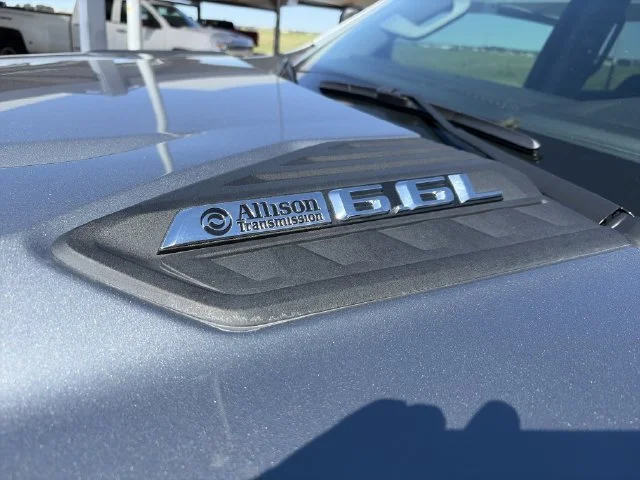 Used 2024 Gray Chevrolet LT image 3