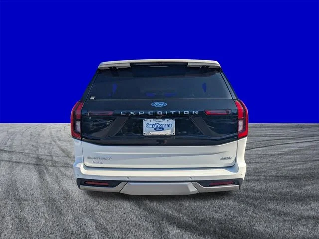 New 2026 Star White Metallic Tri-Coat Ford MAX Platinum® image 4