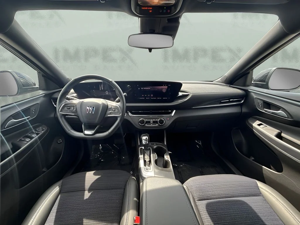 Used 2025 Black Buick Preferred image 9