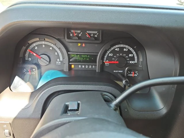 Used 2010 White Ford XLT image 17