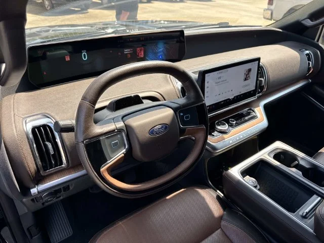 Used 2025 Black Ford King Ranch image 43