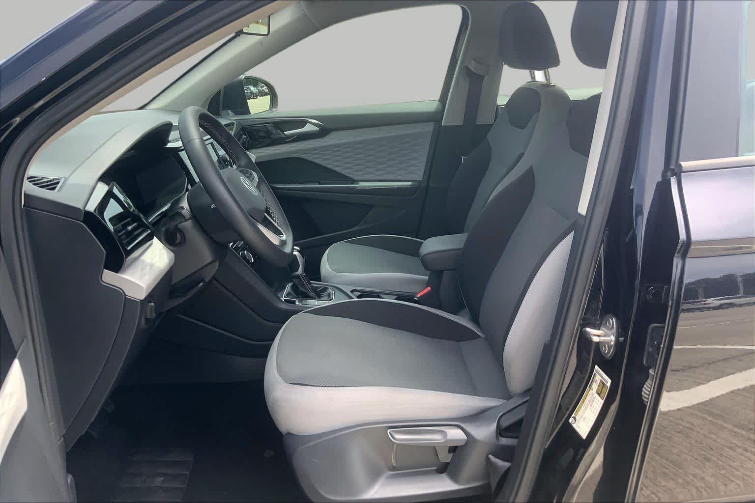 Pre-Owned 2024 Volkswagen Taos S