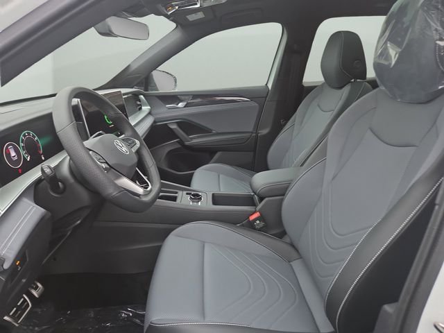 2026 Volkswagen Tiguan SE R-LINE BLACK - Photo 16