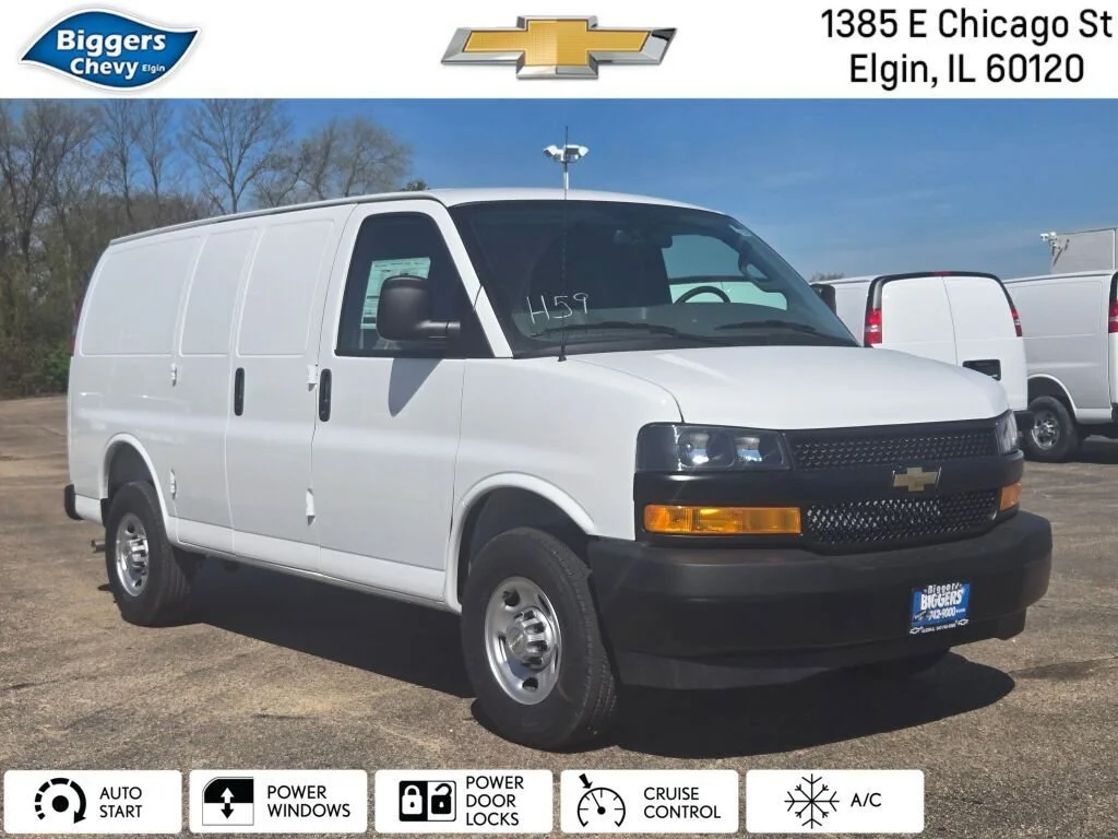 2026 Chevrolet Express 2500 Work Van HD's photo