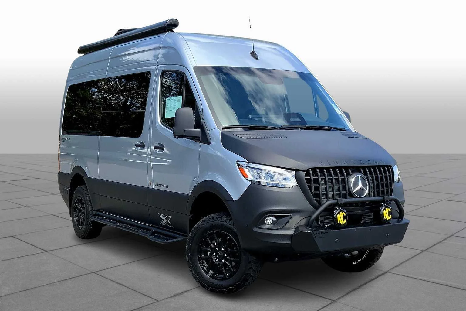 New 2025 Hightech Silver Mercedes-Benz  image 2