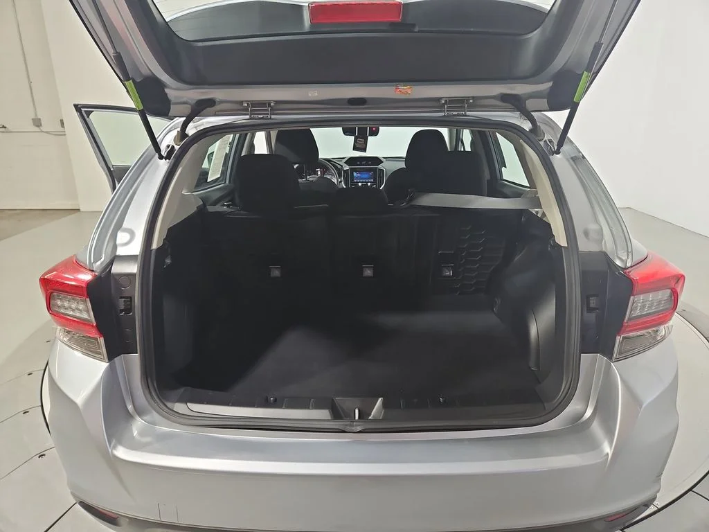 Used 2020 Silver Subaru Base image 22