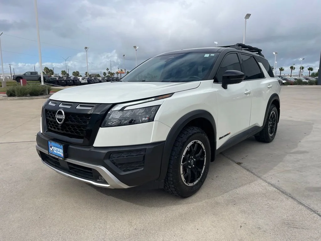 Used 2024 White Nissan Rock Creek image 3