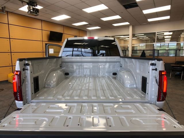 New 2026 Avalanche Ford Lariat® image 22