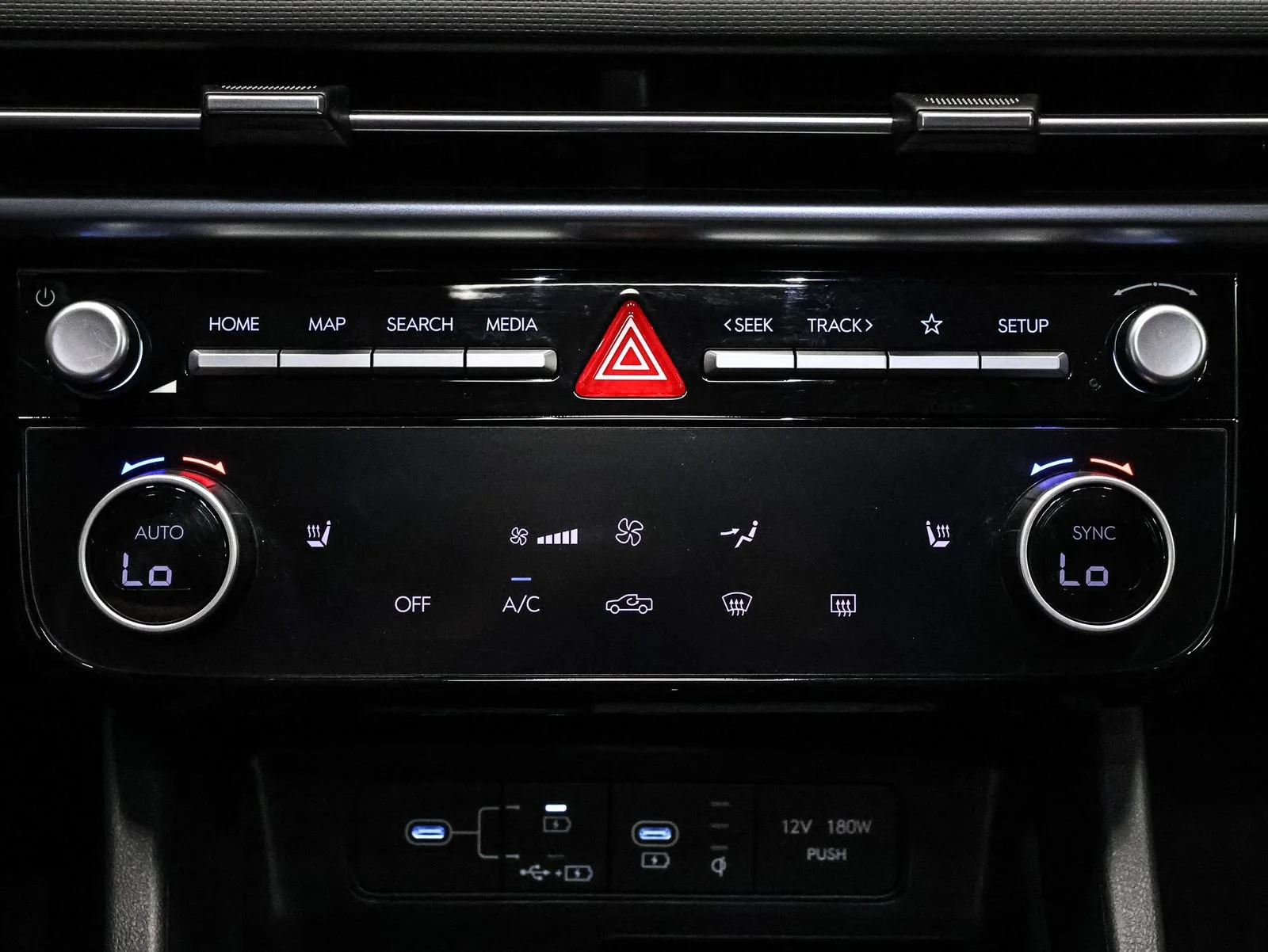 Used 2025 Black Hyundai SEL Activity image 28