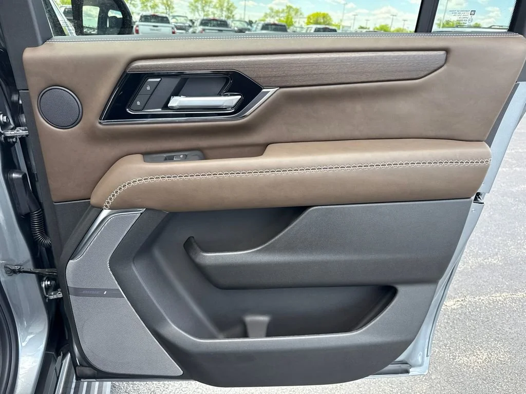 2026 GMC Yukon XL Denali Ultimate - Photo 37