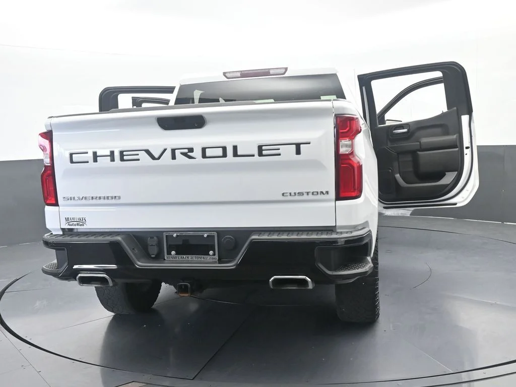 Used 2021 Summit White Chevrolet Custom Trail Boss image 77
