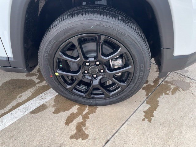 New 2026 Bright White Clearcoat Jeep Latitude Altitude image 9